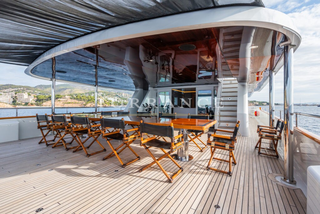 MP5 — Bridge Deck Dining